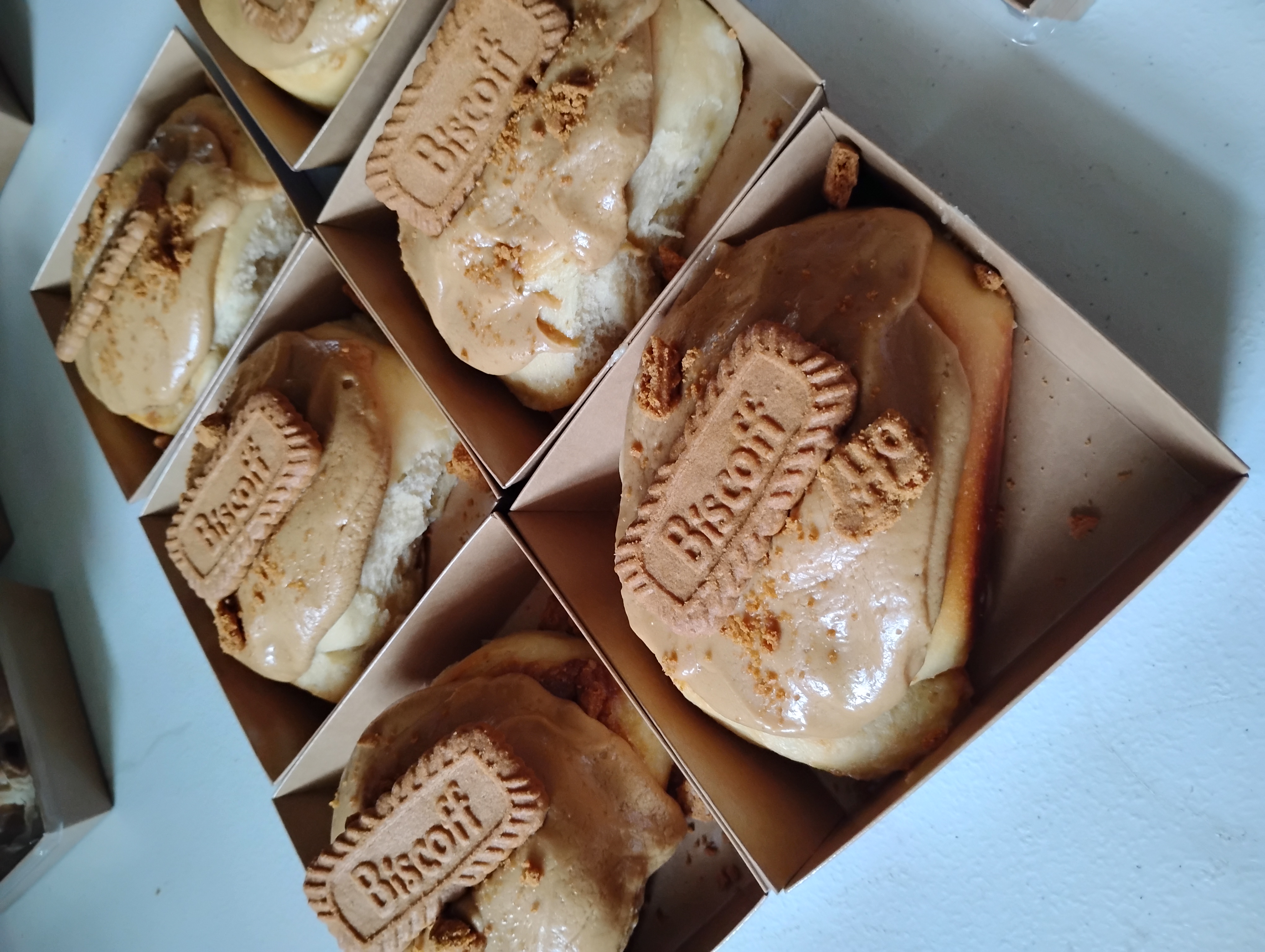 Fresh Biscoff cookie butter rolls